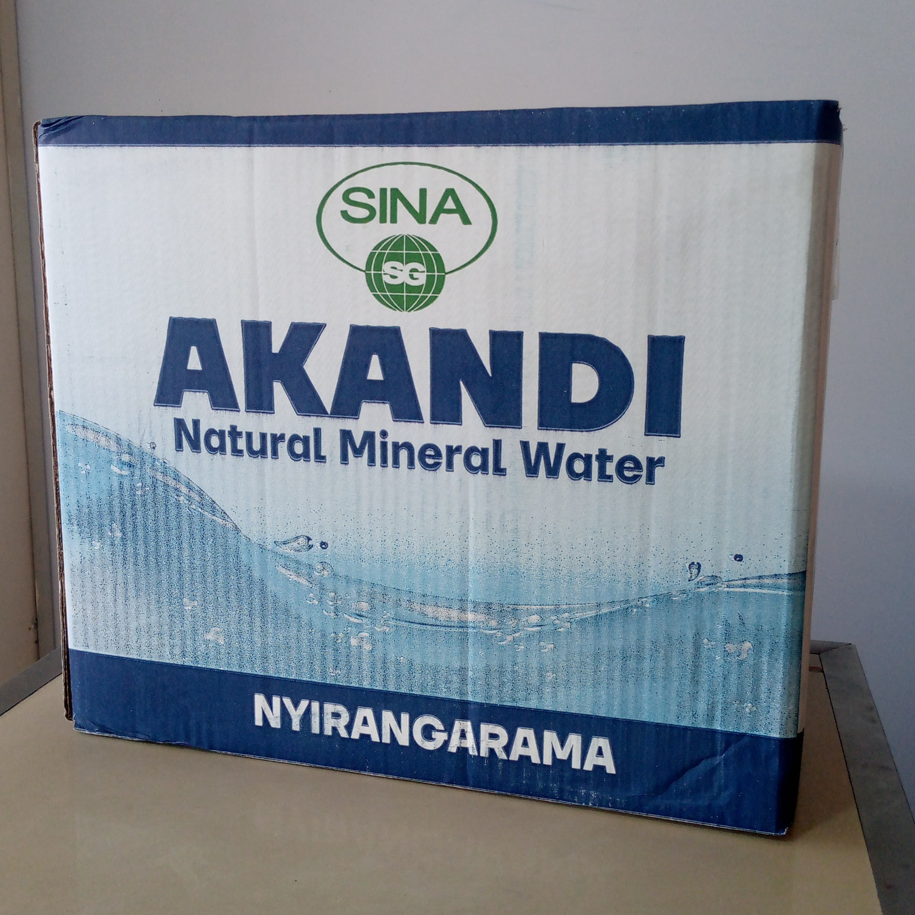 Akandi mineral water 1.5L