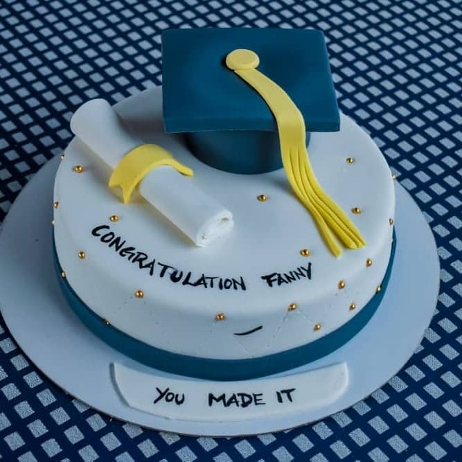 Graduation cake