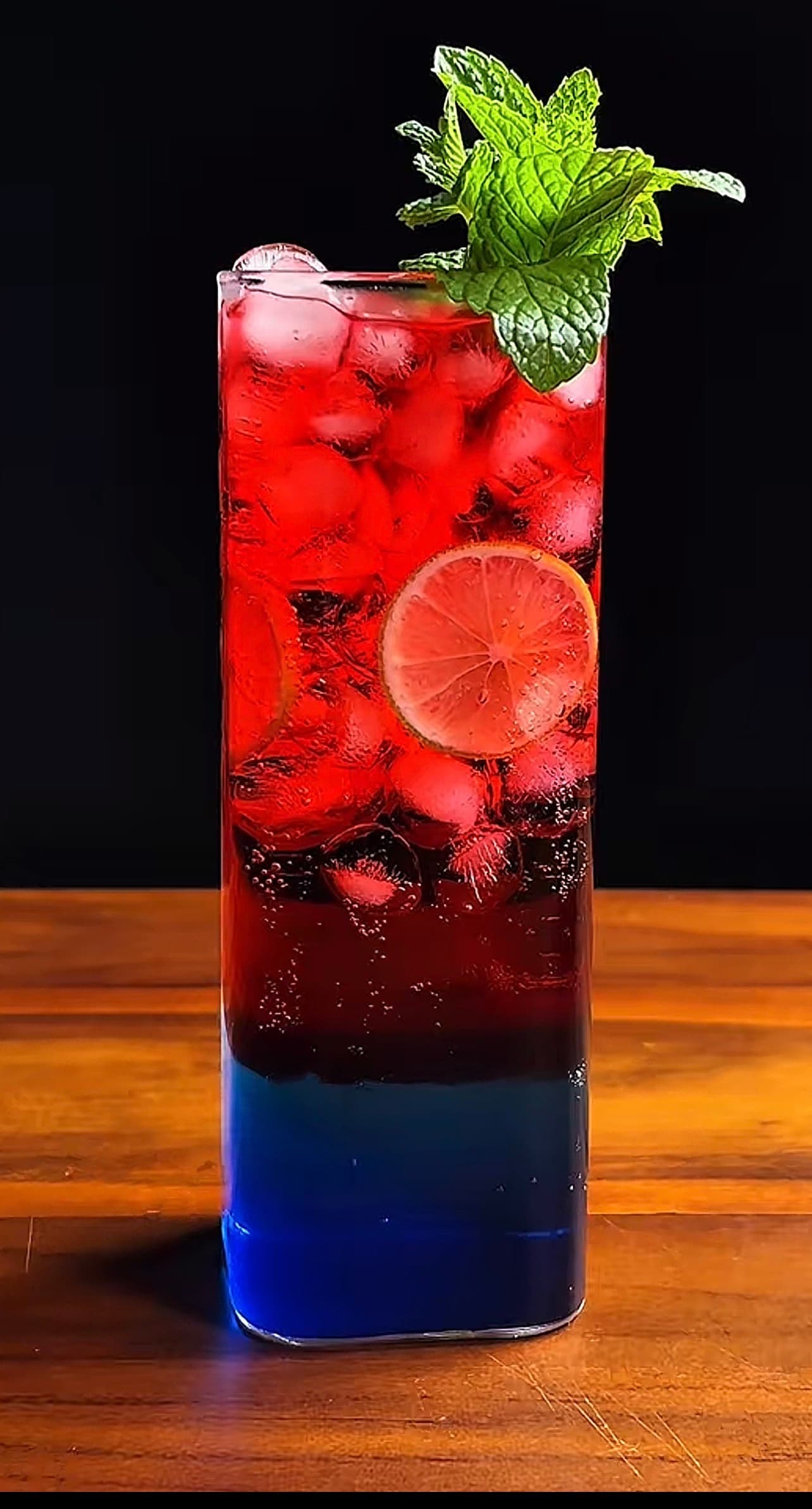 Blue red curacoa